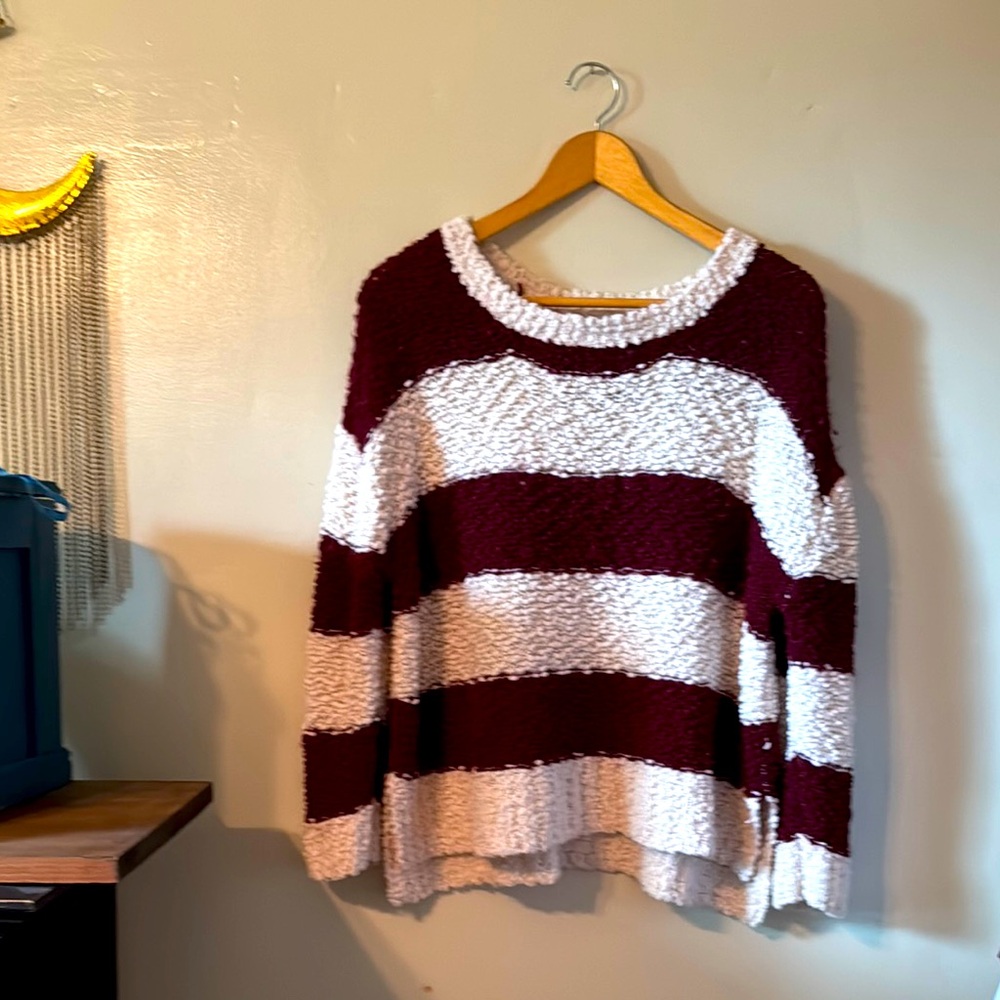 ❤️🤍❤️🤍POL dark red and White Crew Neck Sweater